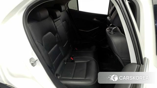 Mercedes-Benz GLA-Class X156 2019 Белый из Кореи, фото 3