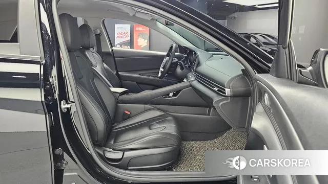 Hyundai Avante (CN7) 2021 Черный из Кореи, фото 3