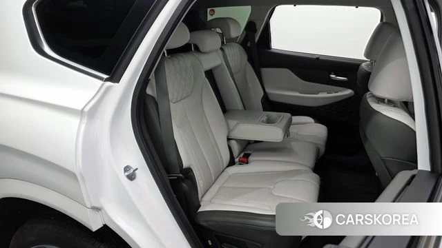 Hyundai The New Santa Fe 2023 Белый из Кореи, фото 3