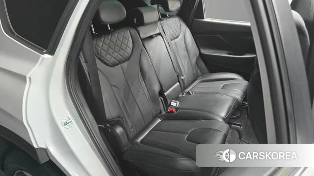 Hyundai The New Santa Fe 2023 Белый из Кореи, фото 3