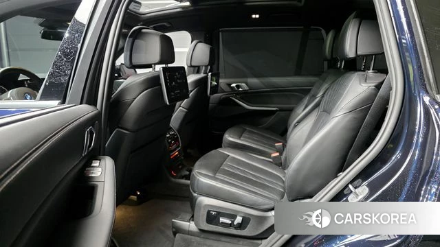 BMW X7 (G07) 2021 Черный из Кореи, фото 3