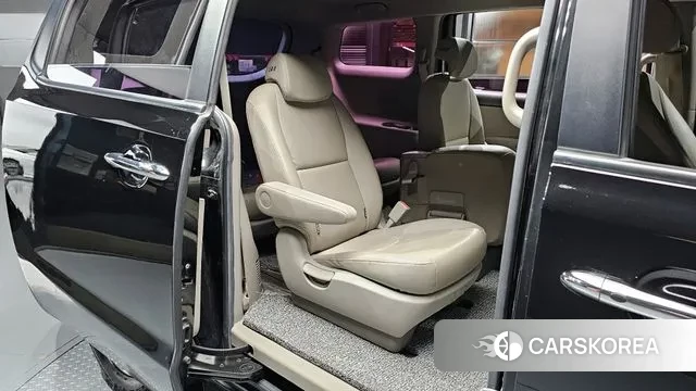 Kia The New Carnival 2019 Черный из Кореи, фото 3
