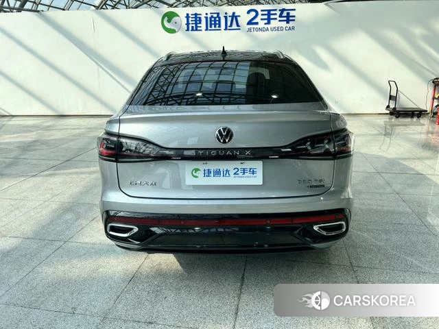 Volkswagen Tiguan X 2021 Серебристо-серый из Китая, фото 3
