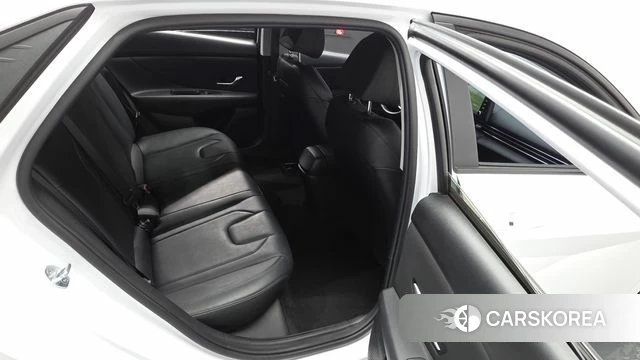 Hyundai Avante (CN7) 2021 Белый из Кореи, фото 3