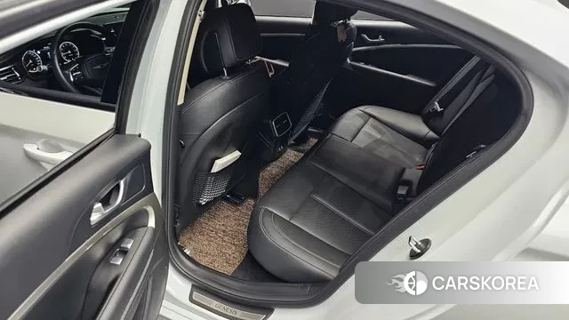 Genesis The New G70 2024 Белый из Кореи, фото 3