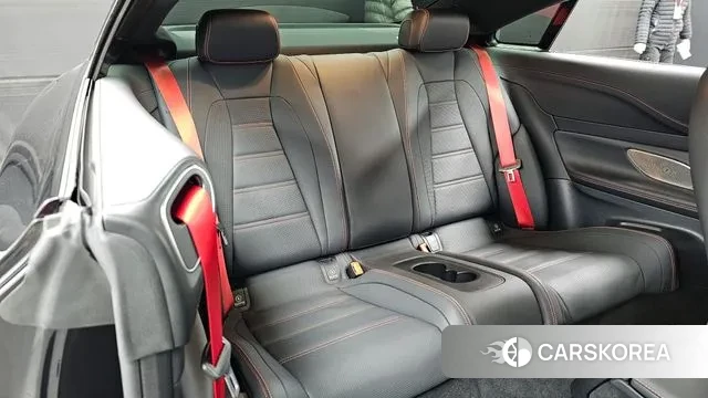 Mercedes-Benz E-Class W213 2023 Черный из Кореи, фото 3