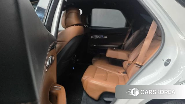 Genesis GV70 2023 Белый из Кореи, фото 3