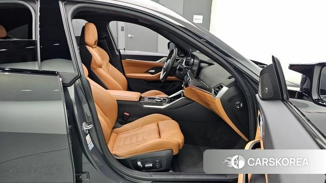 BMW i4 2023 Серый из Кореи, фото 3