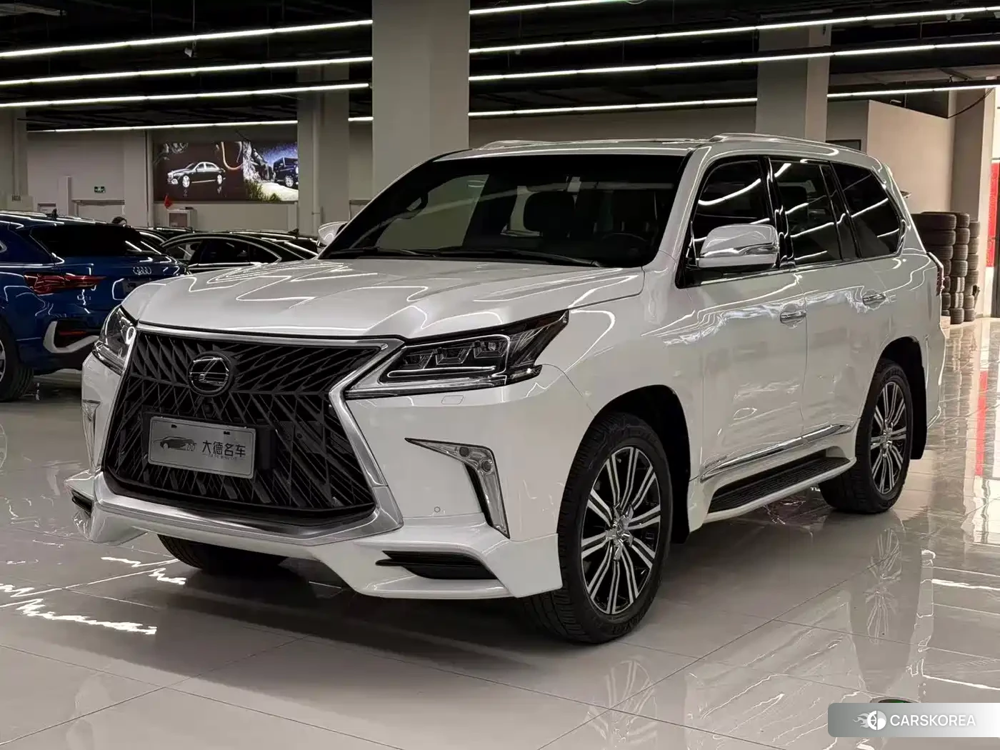 Lexus LX 2020 Белый из Китая, фото 3