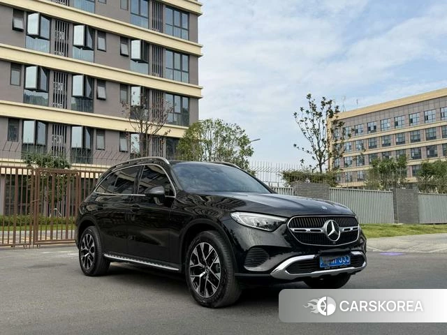 Mercedes-Benz GLC 2025 Черный из Китая, фото 3