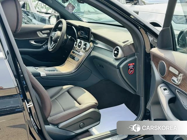 Mercedes-Benz GLC 2022 Черный из Китая, фото 3