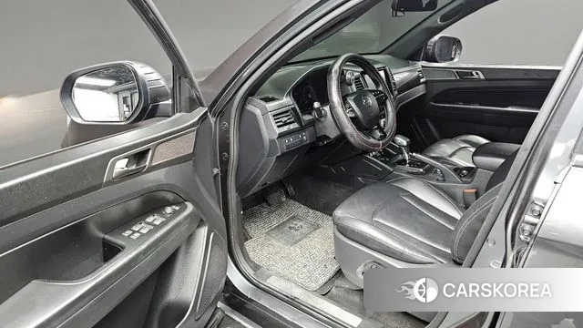 Ssangyong The New Rexton Sport 2023 Серебристо-серый из Кореи, фото 3