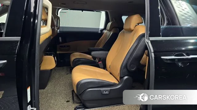 Kia Carnival 4th generation 2022 Черный из Кореи, фото 3