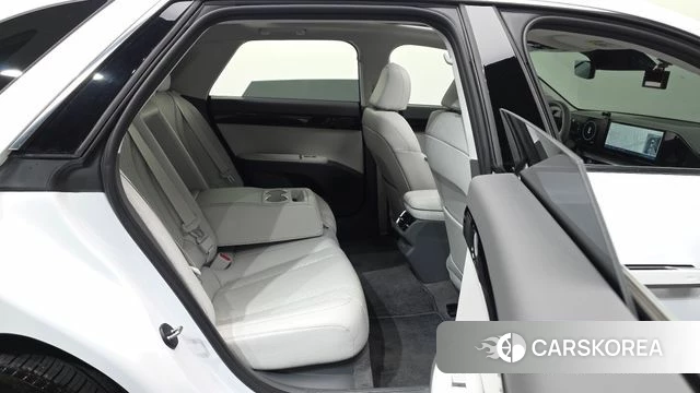 Hyundai Grandeur (GN7) 2023 Белый из Кореи, фото 3