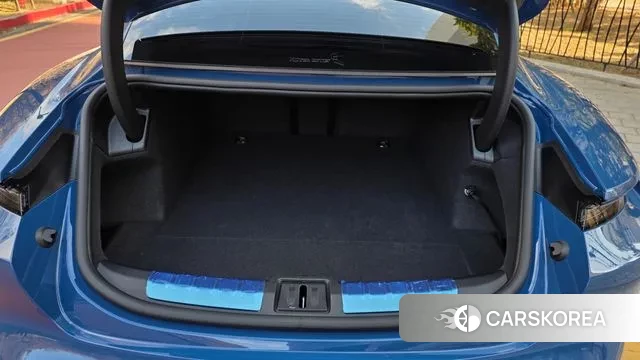 Porsche Taycan 2024 Синий из Кореи, фото 3