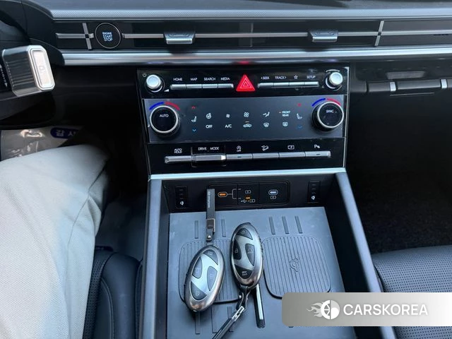 Hyundai Santa Fe (MX5) 2024 Белый из Кореи, фото 3