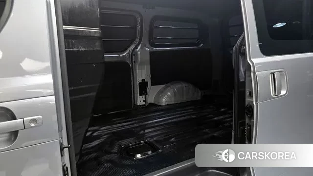 Hyundai The New Grand Starex 2019 Серебряный из Кореи, фото 3