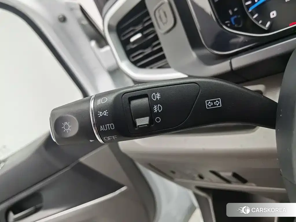 Ford Transit 2024 Белый из Китая, фото 3