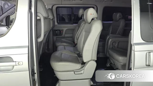 Hyundai The New Grand Starex 2018 Серебряный из Кореи, фото 3