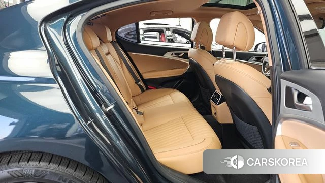 Genesis The New G70 2023 Синий из Кореи, фото 3
