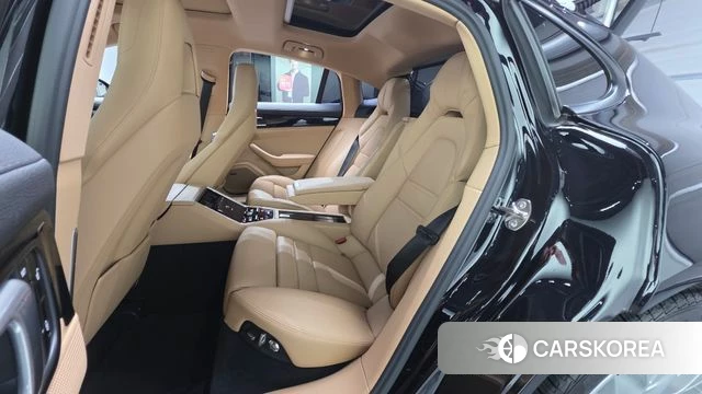 Porsche Panamera (971) 2018 Черный из Кореи, фото 3