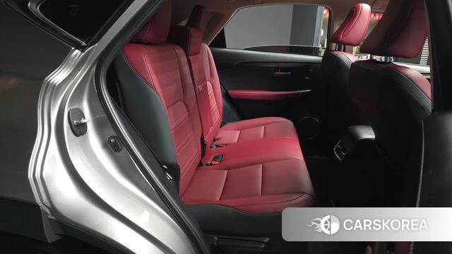 Lexus NX300h 2021 Серый из Кореи, фото 3