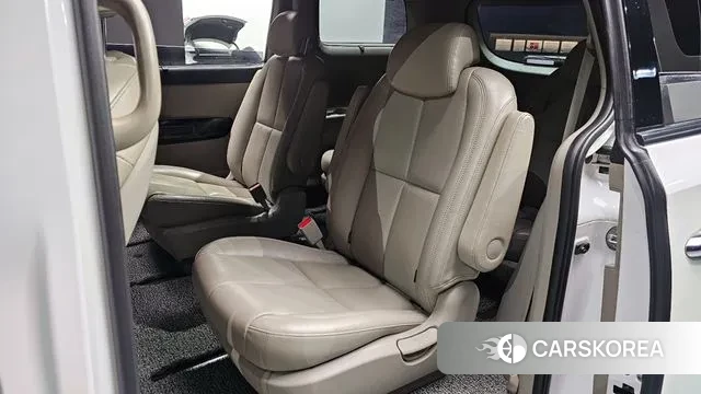 Kia The New Carnival 2018 Белый из Кореи, фото 3