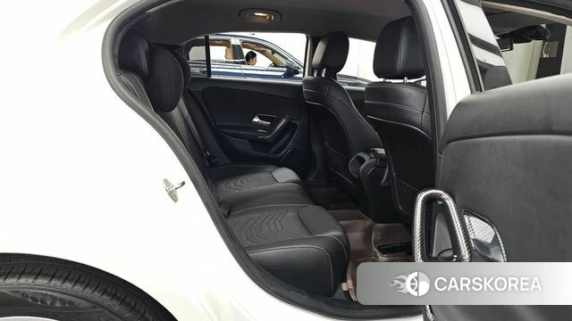 Mercedes-Benz A-Class W177 2019 Белый из Кореи, фото 3