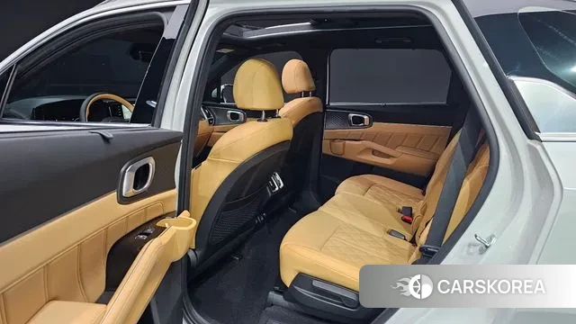Kia Sorento 4th Generation 2023 Белый из Кореи, фото 3