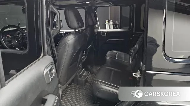 Jeep Wrangler (JL) 2018 Черный из Кореи, фото 3