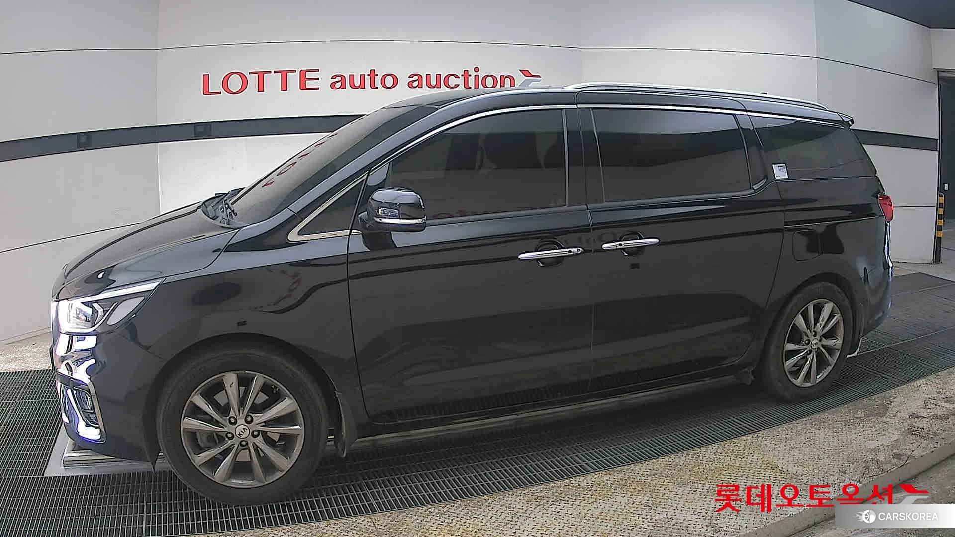 Kia Carnival 2020 Aurora Black Pearl из Кореи, фото 3