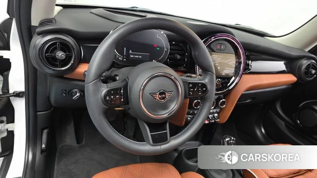 Mini Cooper S 2023 Белый из Кореи, фото 3