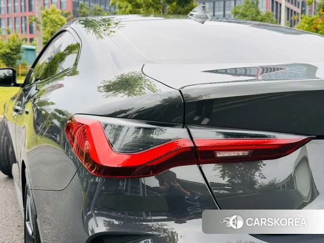 BMW 4 series 2021 Темно-серый из Китая, фото 3