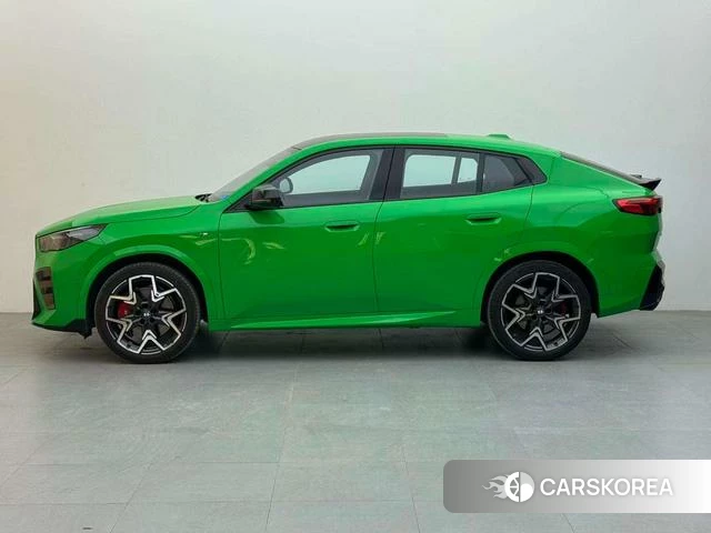 BMW X2 (import) 2024 Зеленый из Китая, фото 3