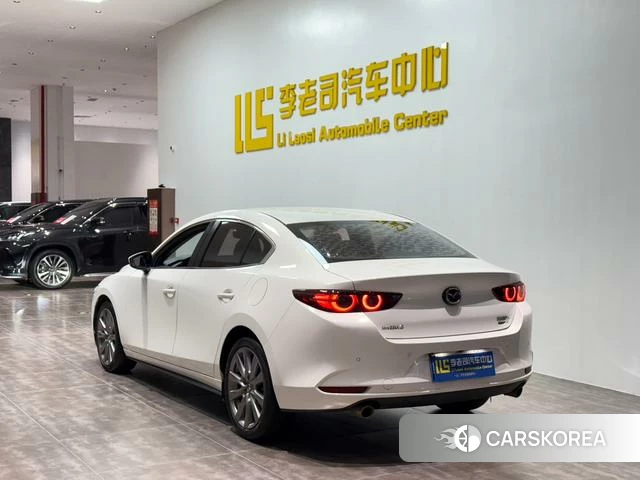 Mazda 3 Angkesaila 2021 Белый из Китая, фото 3