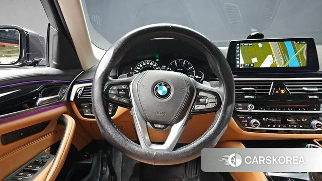 BMW 5 Series (G30) 2018 Серый из Кореи, фото 3