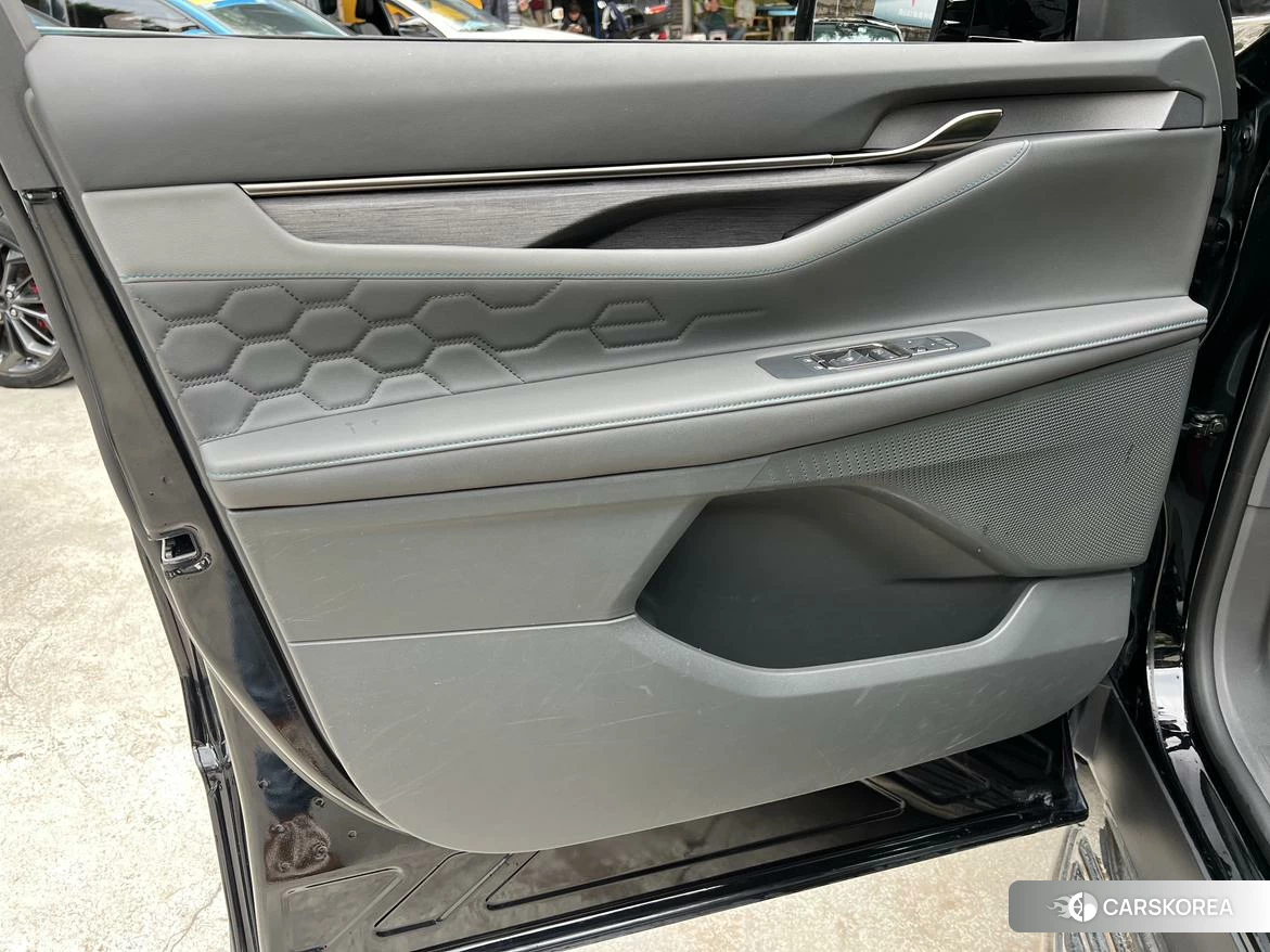Ford Sharp World 2023 Черный из Китая, фото 3
