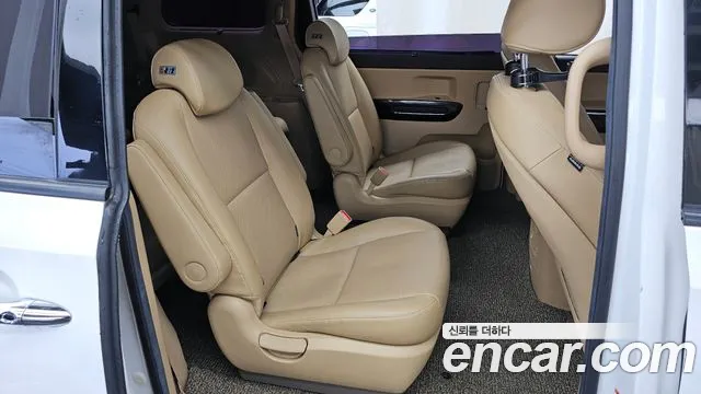 Kia The New Carnival 2019 Белый из Кореи, фото 3