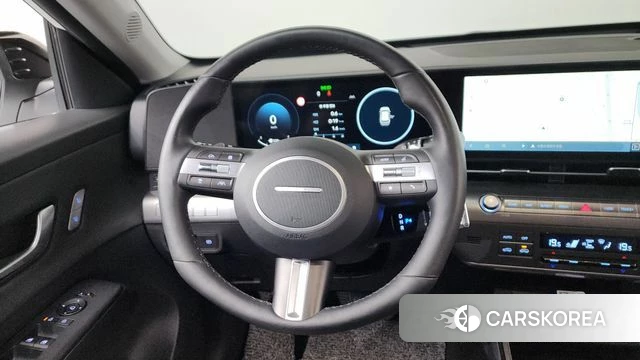 Hyundai Kona (SX2) 2023 Белый из Кореи, фото 3