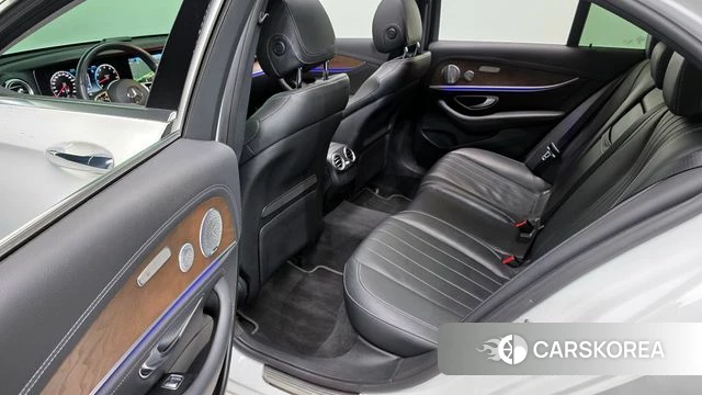 Mercedes-Benz E-Class W213 2020 Белый из Кореи, фото 3