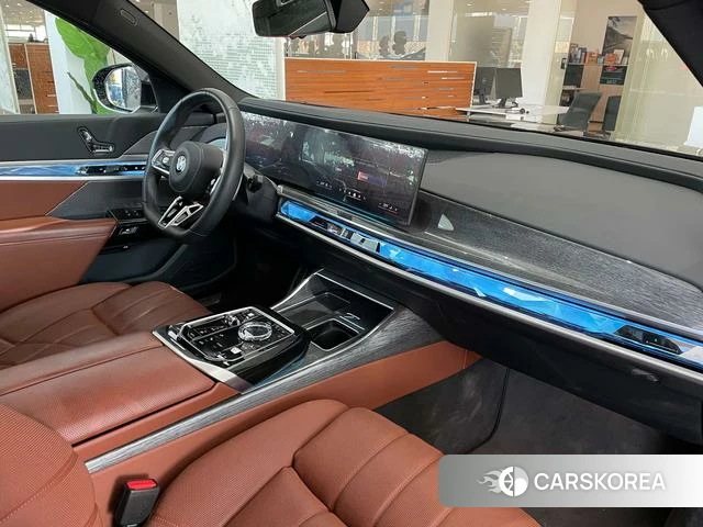 BMW 7 series id 4209088 из Китая 3