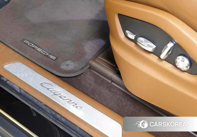 Porsche Cayenne (PO536) 2021 Черный из Кореи, фото 3