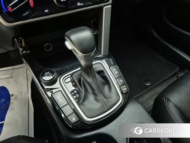 Kia Seltos 2021 Серый из Кореи, фото 3