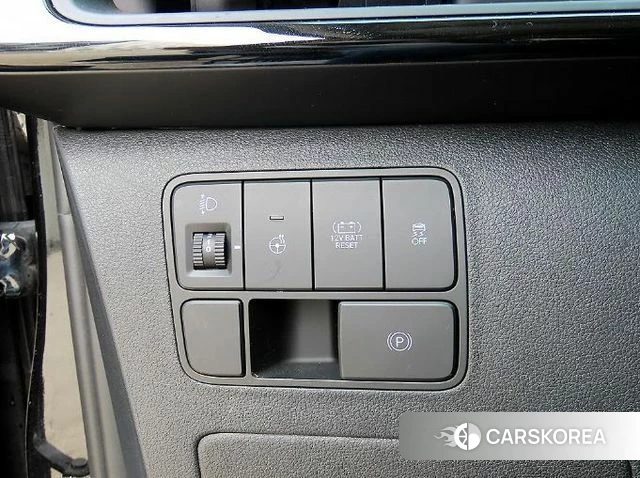 Hyundai Staria 2024 Черный из Кореи, фото 3