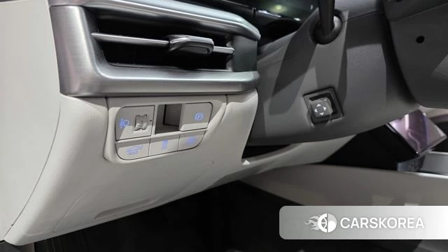 Hyundai Grandeur Hybrid (GN7) 2023 Белый из Кореи, фото 3