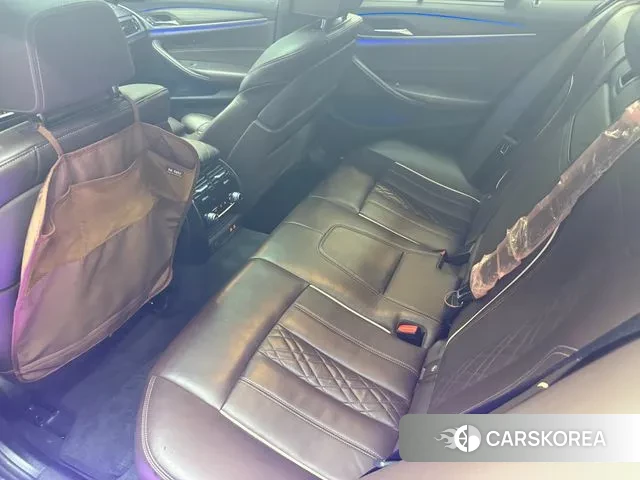 BMW 5 Series (G30) 2020 Серый из Кореи, фото 3