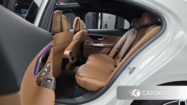 Mercedes-Benz E-Class W214 2026 Белый из Кореи, фото 3