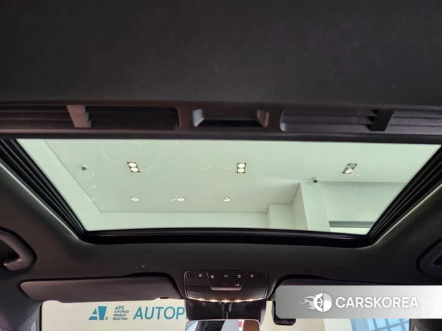 Mercedes-Benz GLC-Class X253 2021 Серебряный из Кореи, фото 3