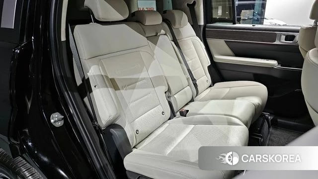 Hyundai Santa Fe (MX5) 2024 Черный из Кореи, фото 3