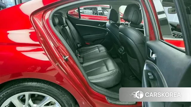 Genesis The New G70 2022 Красный из Кореи, фото 3